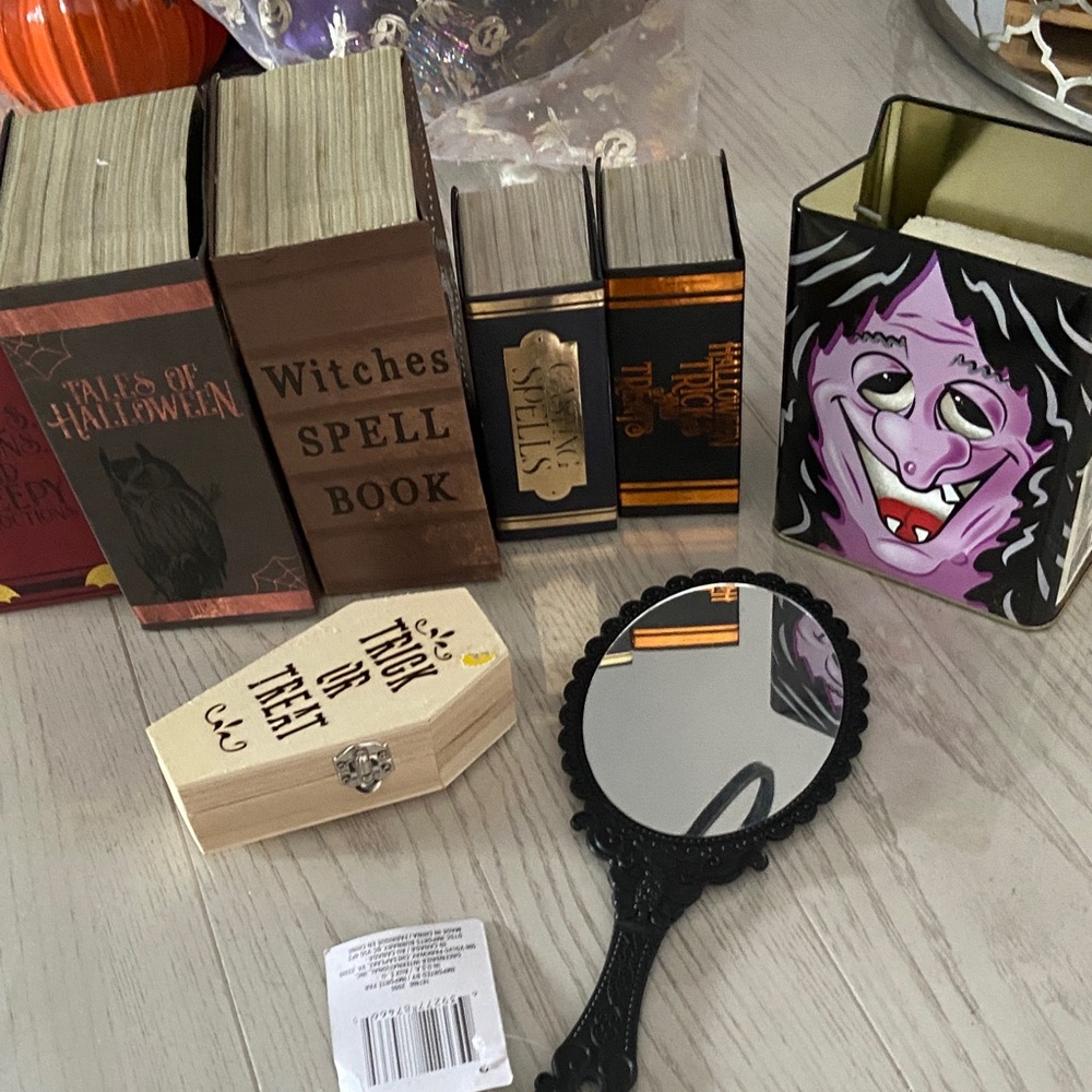 Halloween bundle of Halloween accents